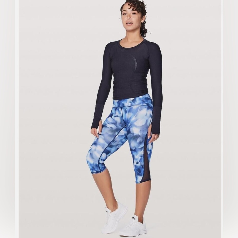 Lululemon Athletica train time crop leggings size 8